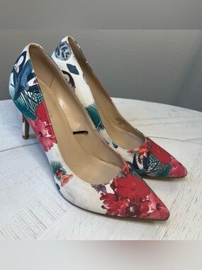 Marc Fisher Darren Floral Pointed-Toe Women’s Pumps